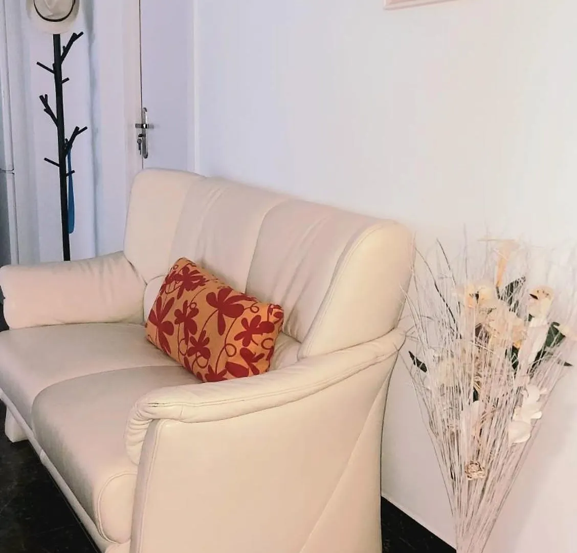 Casa Manny 2 Apartment Arona